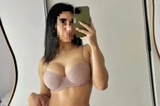 24/7 Available, I'm a REAL GIR... - Image 2