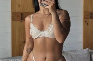 🥰🥰new latina open 24/7💜🥰🥰🥰🥰🥰 -... - Image 1