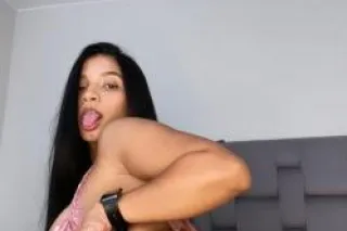 Hello, I’m an independent girl... - Image 4